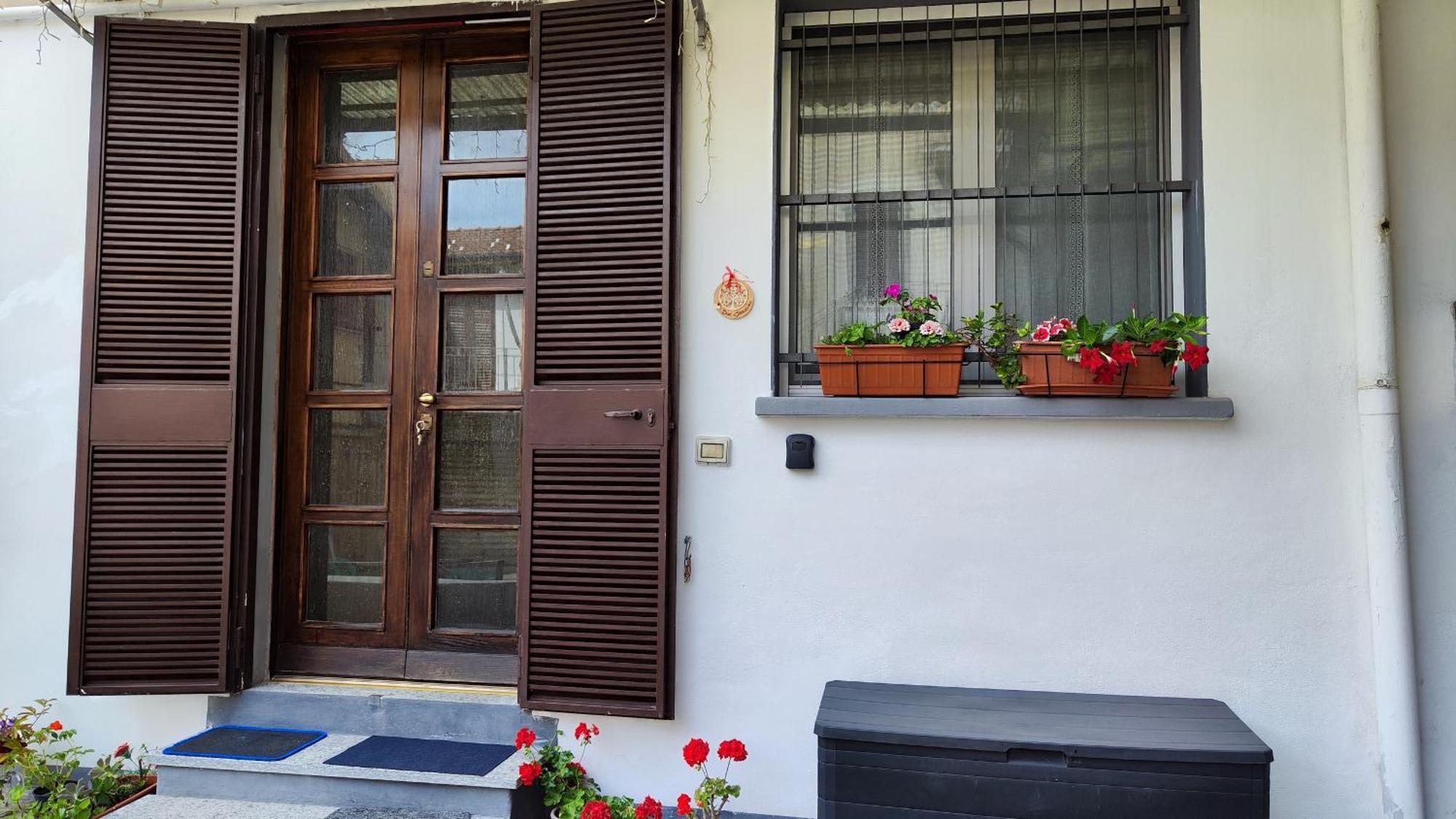 "Due Gradini" Apartment Como Bagian luar foto